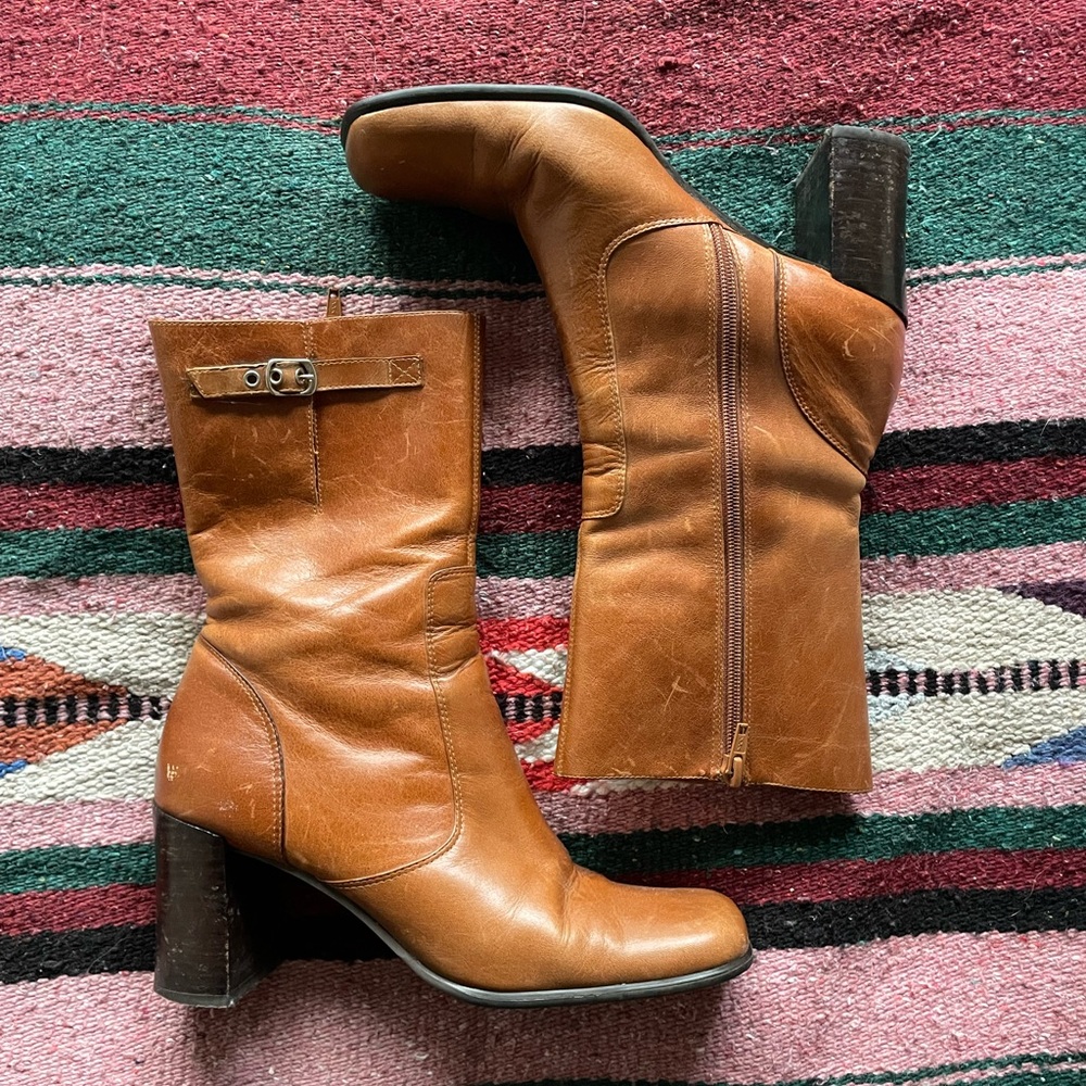 VINTAGE STEVE MADDEN 70’s SQUARE TOE BLOCK HEEL BOOT